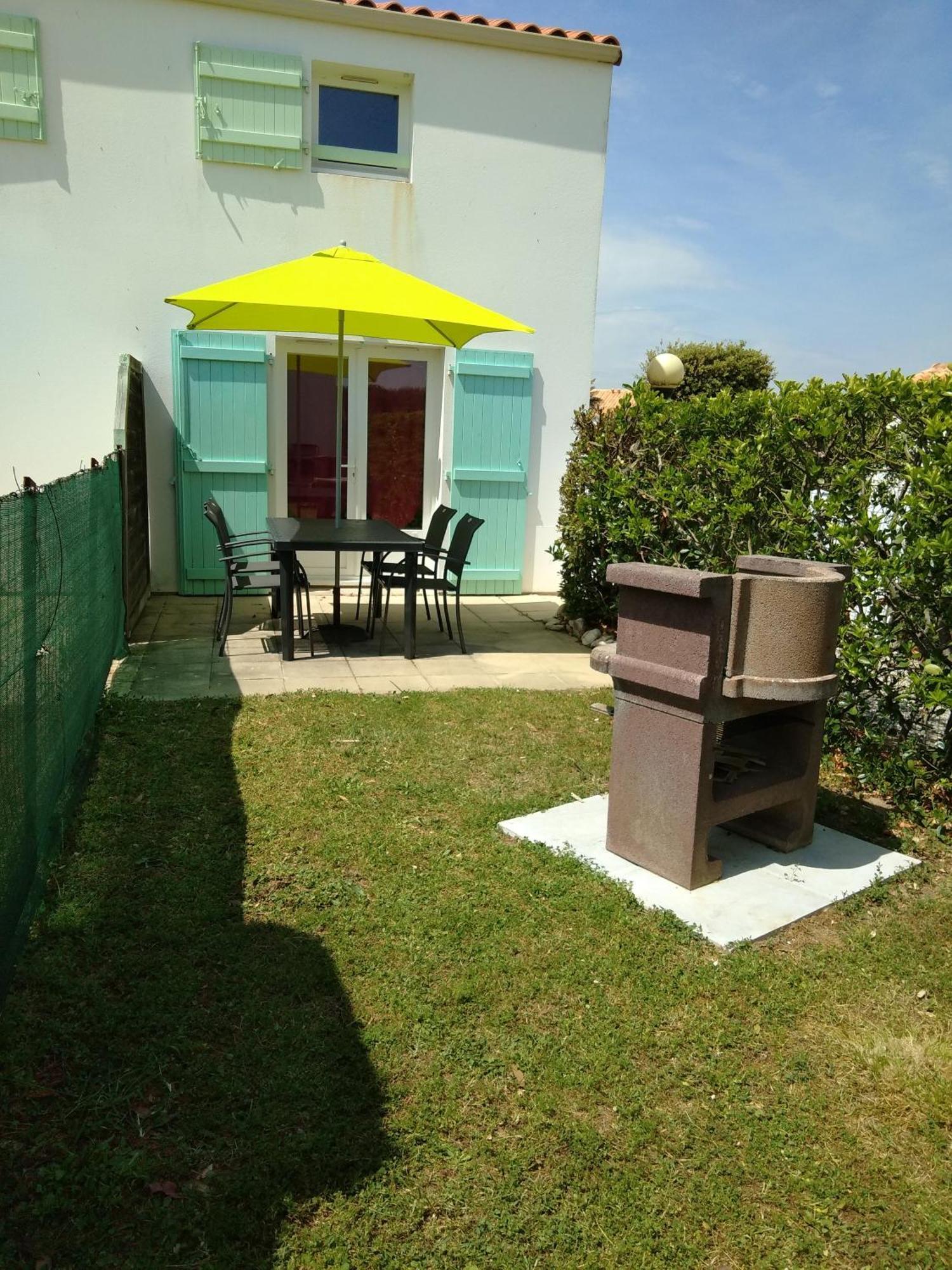 Maison De Vacances En Bord De Mer, Avec Piscine La Faute-sur-Mer Eksteriør bilde